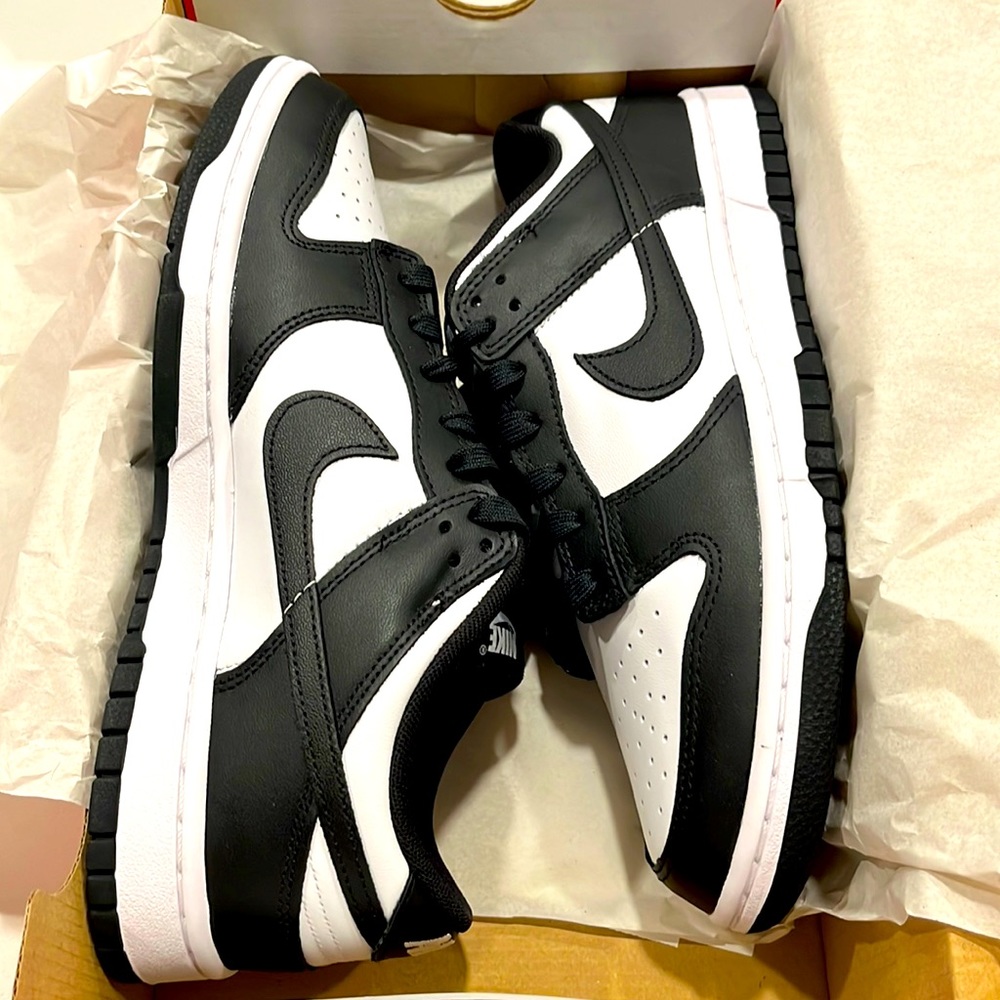 Nike Dunk Low - Deadstock Mens size 9